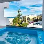 Lägenhet The Muses Of Santorini Private Jacuzzi Vóthon