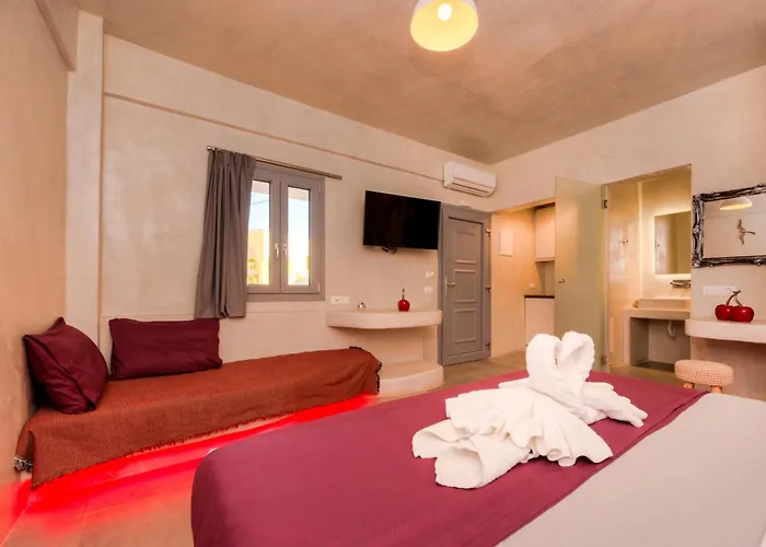 شقة The Muses Of Santorini Private Jacuzzi *