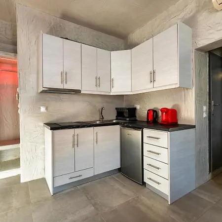 The Muses Of Santorini Private Jacuzzi Appartamento *