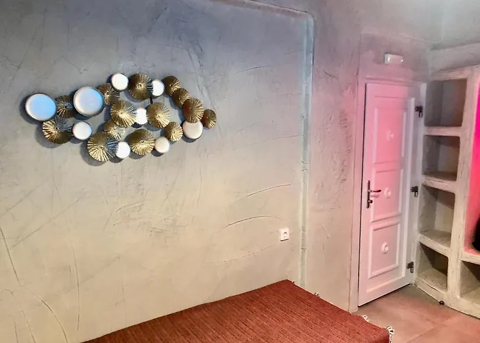 Апартаменты The Muses Of Santorini Private Jacuzzi Вотон