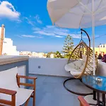 The Muses Of Santorini Private Jacuzzi Vóthon