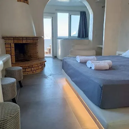 The Muses Of Santorini Private Jacuzzi 公寓 Vóthon