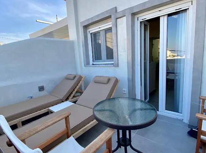 The Muses Of Santorini Private Jacuzzi Appartement Vóthon