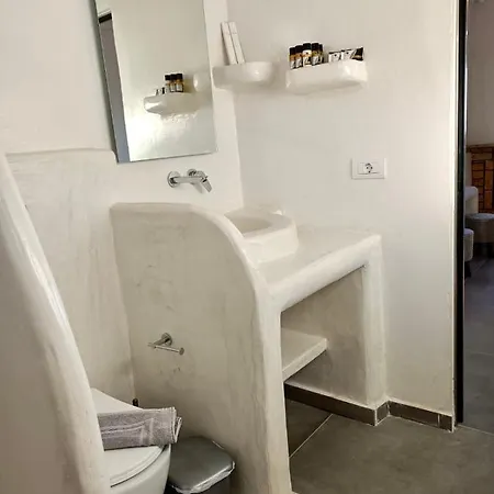 The Muses Of Santorini Private Jacuzzi *