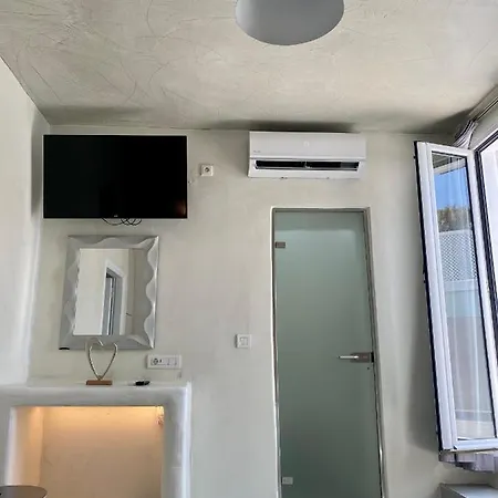 Apartamento The Muses Of Santorini Private Jacuzzi Vóthon