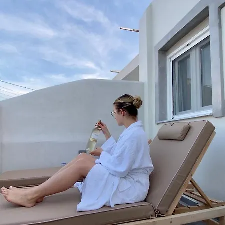 The Muses Of Santorini Private Jacuzzi *