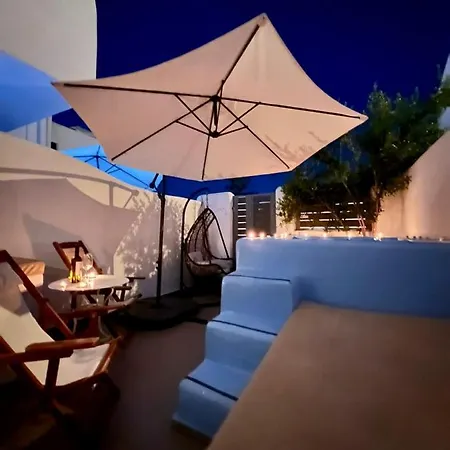 The Muses Of Santorini Private Jacuzzi *