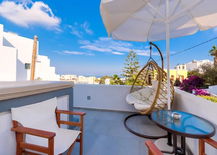 The Muses Of Santorini Private Jacuzzi Vothon