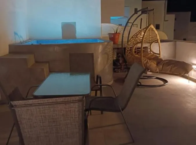 Apartment The Muses Of Santorini Private Jacuzzi *