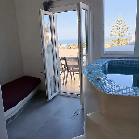 The Muses Of Santorini Private Jacuzzi * Vóthon
